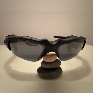 Vintage Oakley Thump sunglasses,the world's first digital music eyewear🕶️🎶